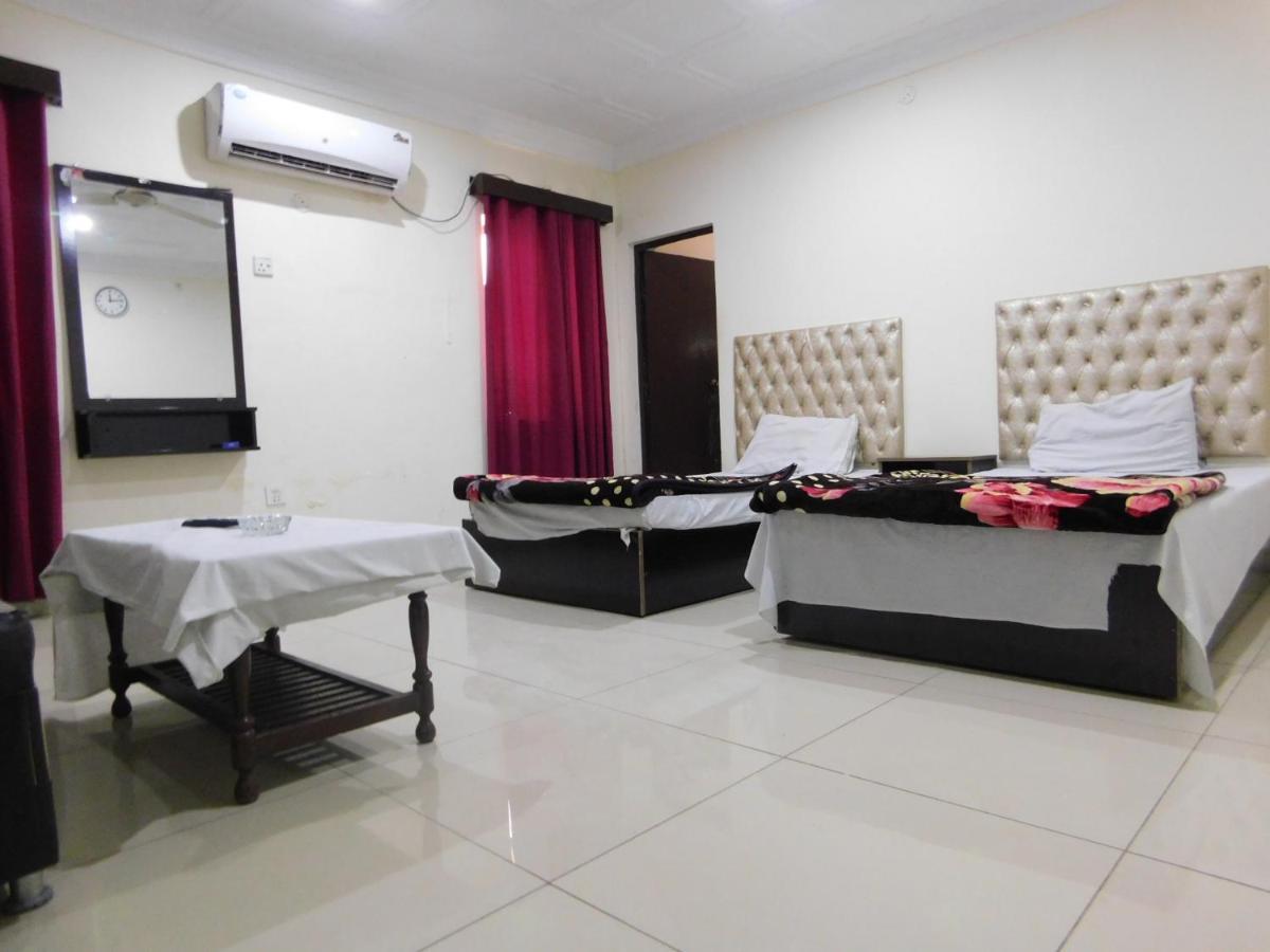 Hotel Humera Bahawalpur Exteriér fotografie